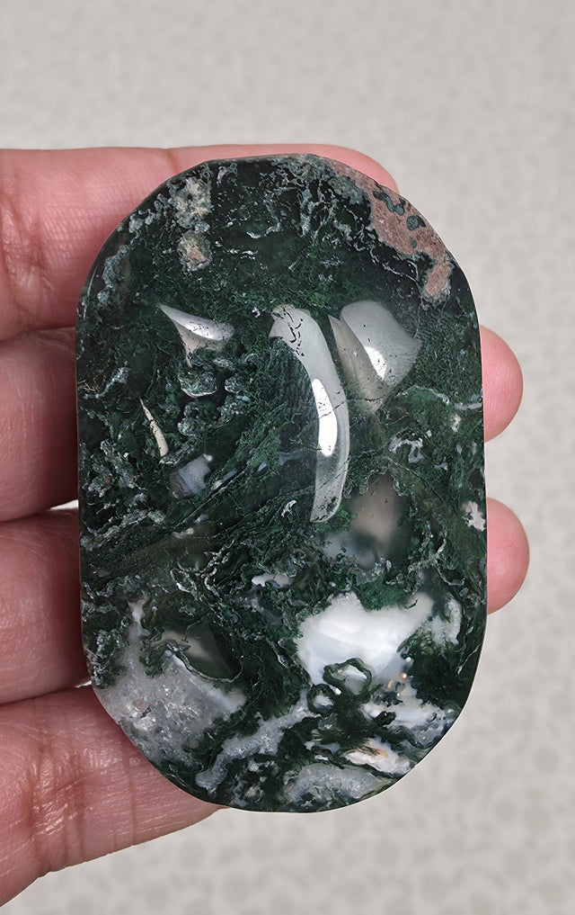 Moss Agate Palmstone - Option A