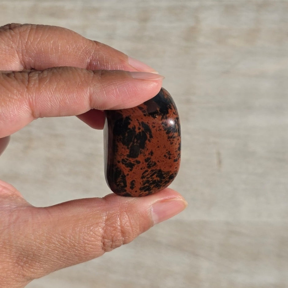 Mohagany Obsidian Tumble | One Individual Tumble
