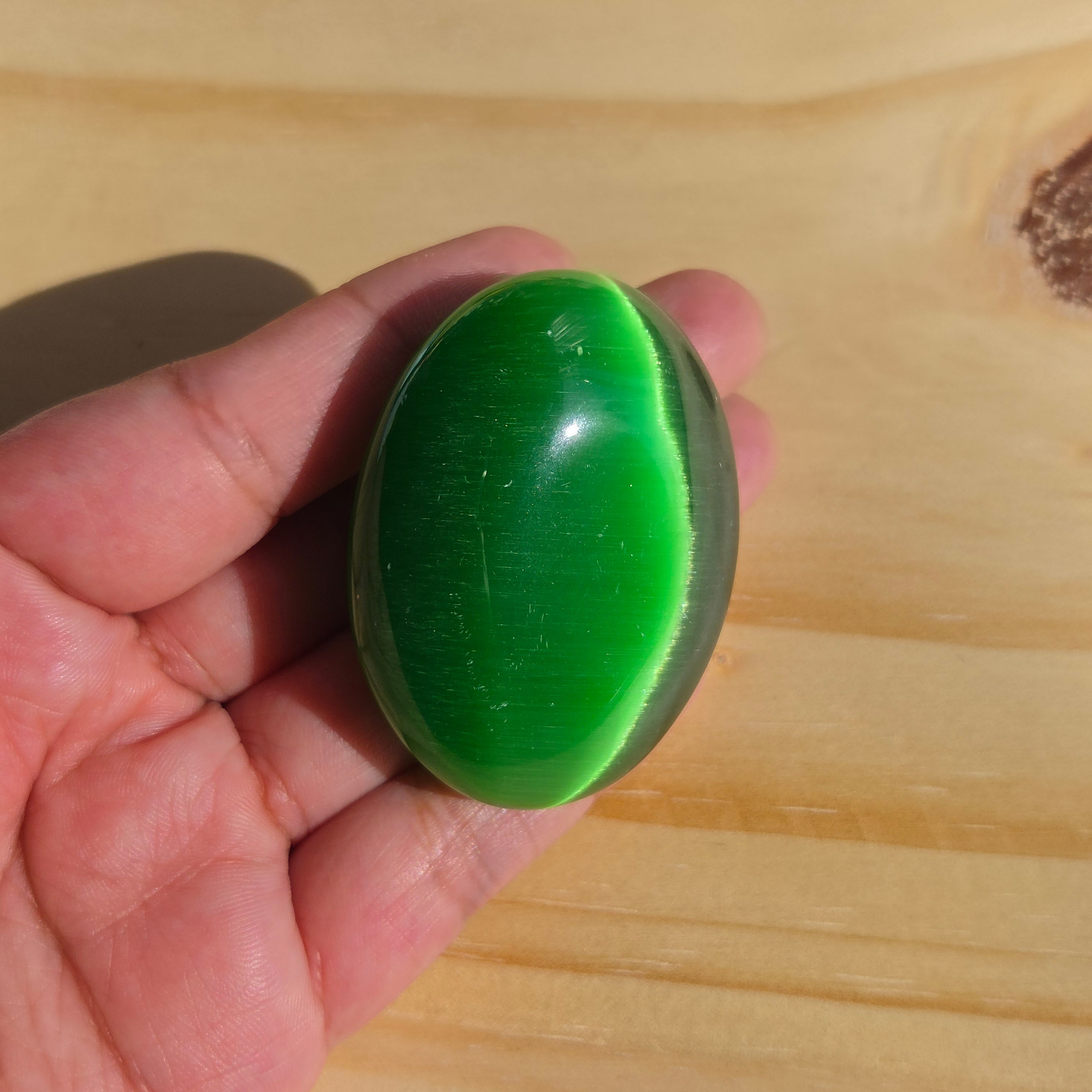 Rainforest Cat’s Eye Palmstone (Synthetic) | One Individual Palmstone