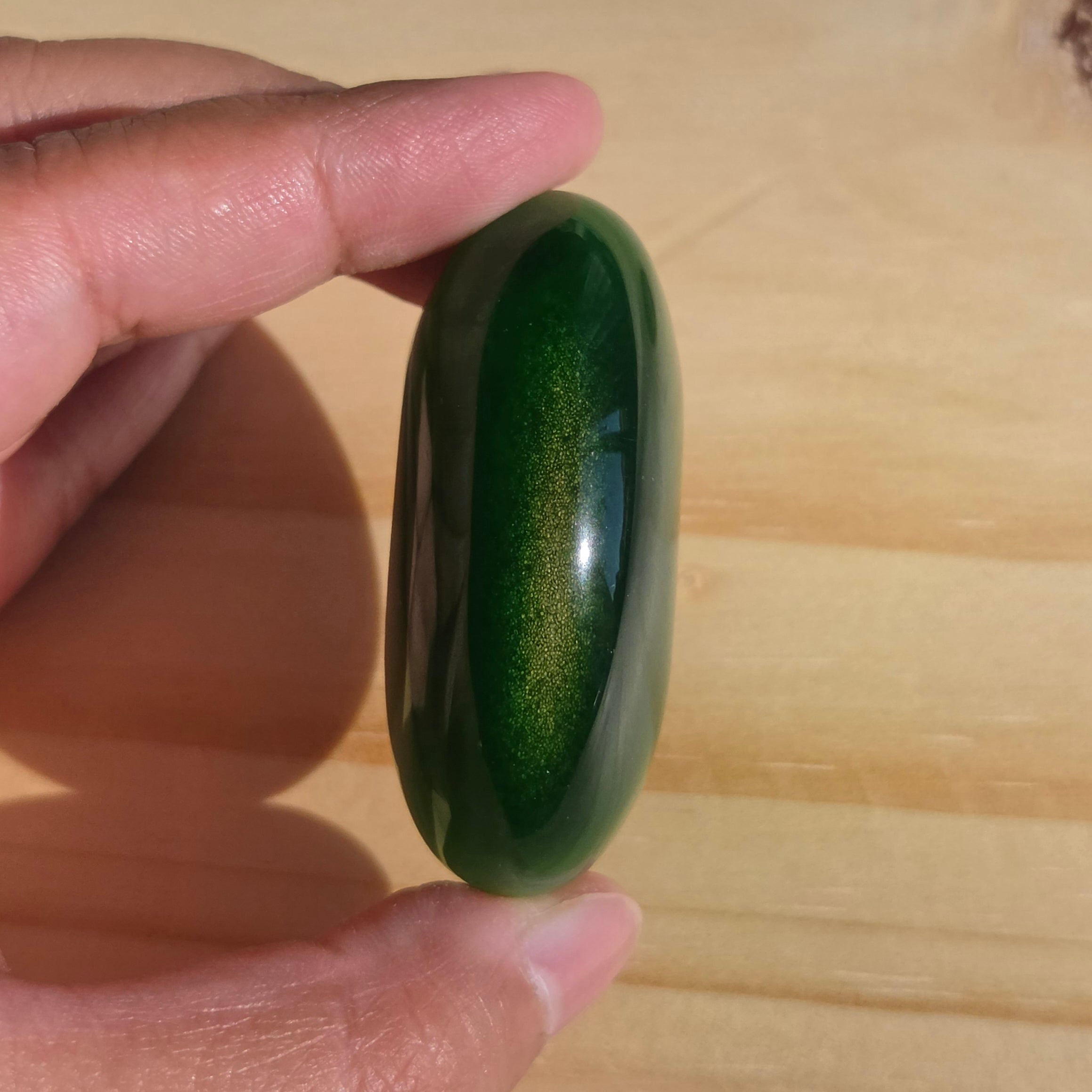 Rainforest Cat’s Eye Palmstone (Synthetic) | One Individual Palmstone