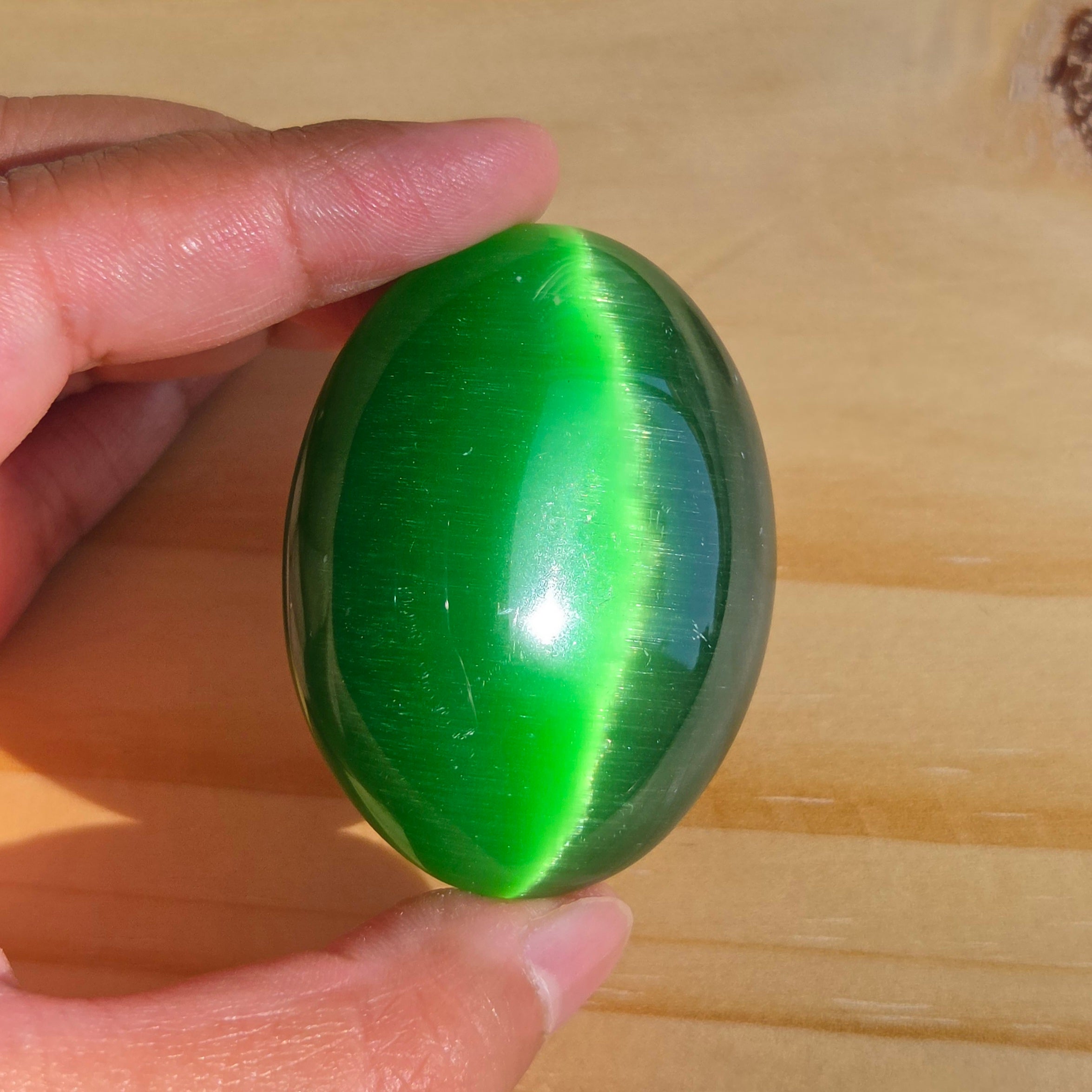 Rainforest Cat’s Eye Palmstone (Synthetic) | One Individual Palmstone